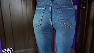 i can't stop as this tattooed babe fingers her wet pussy and shakes that juicy ass solo