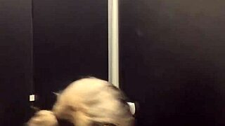 Fiquei Com Muito Tesão Na Academia Treinando Que Acabei Indo Pro Banheiro Manjar E Gozar Gostoso 😈