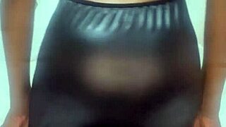 fat babe twerks bouncy ass with vibrator