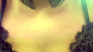 Fiquei Com Muito Tesão Na Academia Treinando Que Acabei Indo Pro Banheiro Manjar E Gozar Gostoso 😈