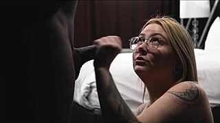 Three rounds with Gracie Squirts featuring Itsthebeast in doggystyle and cowgirl.