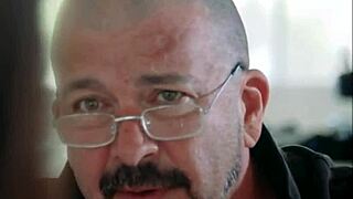 horny milf stepmom fucks stepson 😏