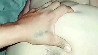 Una culeada con el culo para arriba dandome a cuatro pata me encanta que me den leche