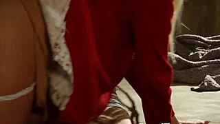 Eğilmiş Büyük Kıçlı Lezbiyen Köle Parmağlandı ve Tokatlandı