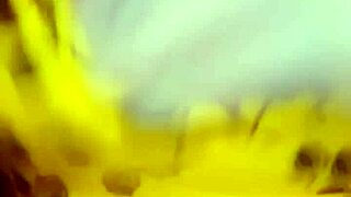 Teen 18+ Vietnamese girl masturbates with cucumber in casual homemade scene