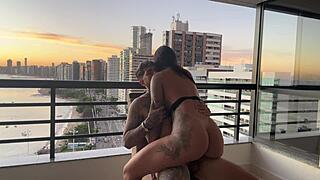 sentei gostosinho ate ele gozar tudo no por do sol