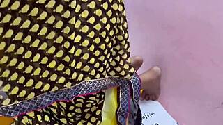 Desi bhabhi in saree with long curly hair