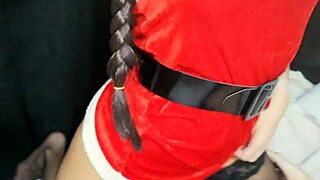 this christmas, the maid does face sitting with her wet pussy