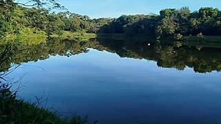 Peguei um fortão paidefamilia no mato e macetei