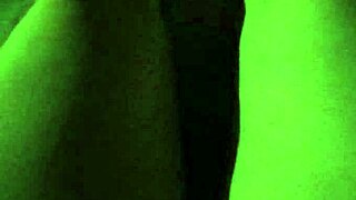 gretala flashes her pregnant wife in the dark