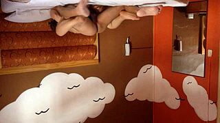 peruvian milf having hot sex 😘