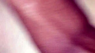 Min våde fisse sprøjter af stor sort pik i doggy