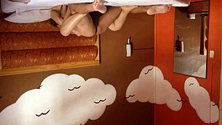 peruvian milf having hot sex 😘