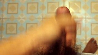 Vietnamese beauty in Mov