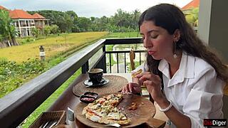 Walking With Cum On Face In Cafe - Girl Eats Pizza And Swallows Cum - Cumwalk