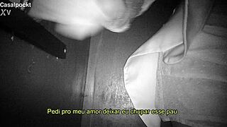 Glory Hole - Dei Para Um Gostoso Minha Buceta - Pedir Pra Entrar E Me Comer Na Cabine