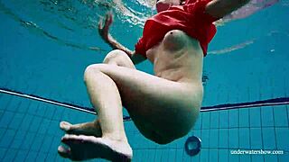 Sexy Avenna Swims Nude In Pool