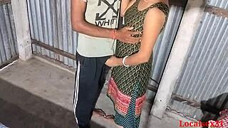 Step Sister Screams During Hardcore Anal Fuck With Desi Boy!