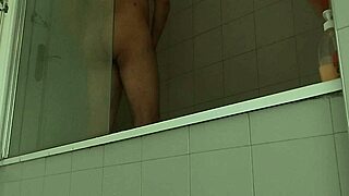 delicious guy shaving his big dick