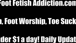 Foot Fetish Session With Toe Sucking