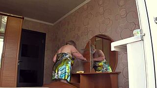 neighbor spies on chubby milf through the window 😏