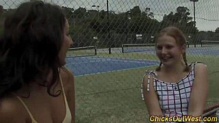 i watch australian lesbians finger and eat hairy pussies