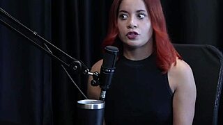 Falou dos Novos Projetos: Fetiche de Sexo Anal, Marido Faz Tudo, Diferença entre os Pornôs - Bruna Ferrari Watch on Sheer Red