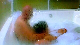 i'm cummin into my jacuzzi with agarabas and olpr, it's so hot