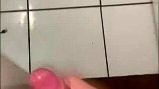 Mysterious fuck offered for two reais