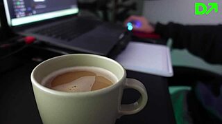 stepsister distracts me from trading