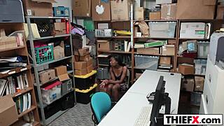 Daya Knight Pays Burglar With Boobs In Garage