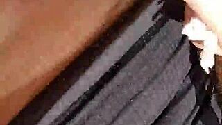 Latina finds outdoor spot after shopping to masturbate to orgasm