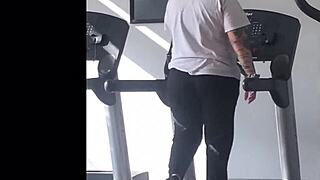 big booty girl working out on the treadmill