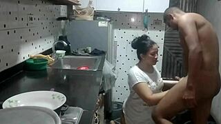 Stepsister's boyfriend seduced by huge ass, leads to passionate kitchen fuck and creampie