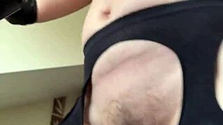 how does this hairy milf handle her fetish gym workout?