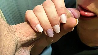 Desperate pee in jeans, then he pees on ass and gets blowjob!