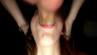 I chocked her tight throath with my big dik and emptied my balls into it, slopy and deep