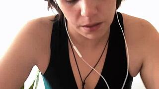 Learn German With This Tattooed Latina Wife