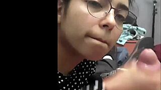 Watch this handjob finish!