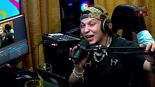 Mari �vila mostrou seu corpo maravilhoso que fez o ruan ficar cheio de tes�o o podcast pegou fogo - p�pum no barraco