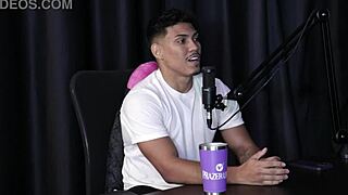 want to see the morena slut's pussy sucked after that strange video talk, loving forbidden place fucks with fabricio nunes