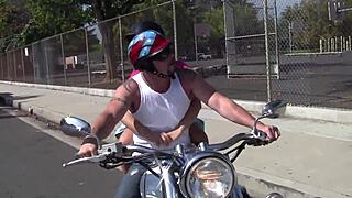 Does Eighteen Blonde Elizabeth Want Deepthroat And Facial?