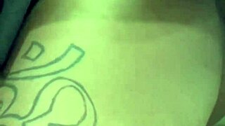 I made my girlfriend squirt with intense licking and cumshot