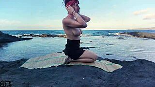 Teen slut flashes pussy in dorm for roommate fuck