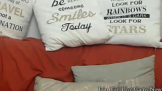 i'm watching live dildo oral sex on cam with toys and anal