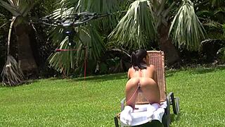 Ella Knox Spreads Pussy