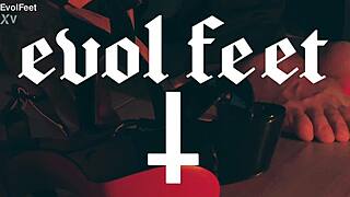 Sexy Woman Wants Pussy and Feet Licked by Monster Cock