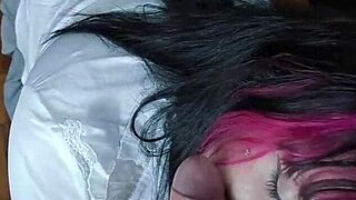 estreando a trans novinha fodendo o cuzinho dela no pelo com monster cock creampie