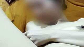 leaked video call featuring filipina beauty in bedroom with husband