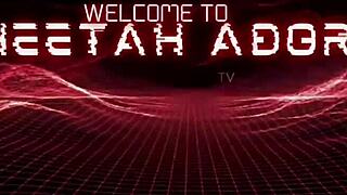 Hawk Tuah Meisje Spuugt op Grote Lul Tijdens Intense Blowjob Zuigen